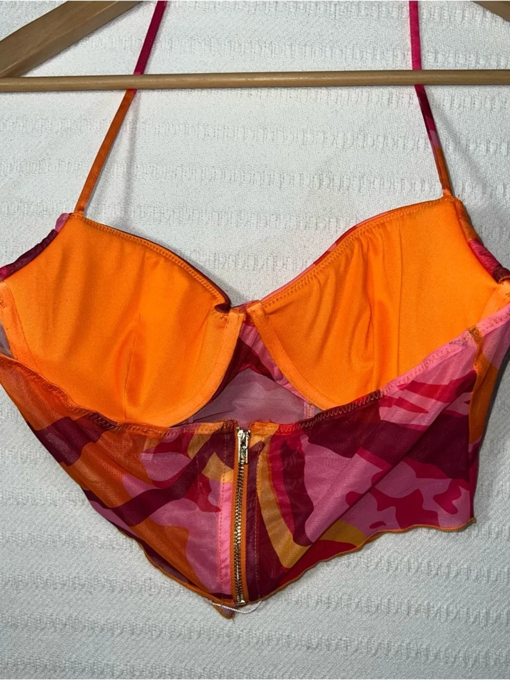 Oh Polly Halter Top M Open Back Y2K Preppy Minimalist Vacation Resort Beach NWOT - Picture 4 of 6